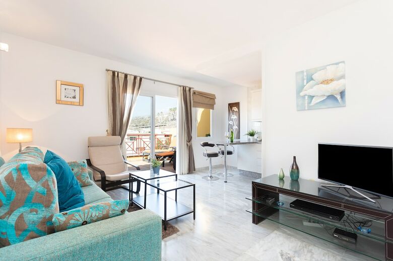 Apartamentos Dinast�a Southerly Penthouse, Pool And Terrace