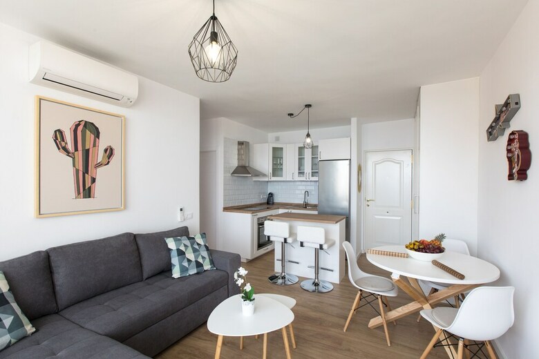 Endless Summer Apartment, Fresh Style And Sea Views