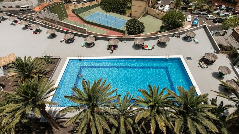 Endless Summer Apartment, Fresh Style And Sea Views