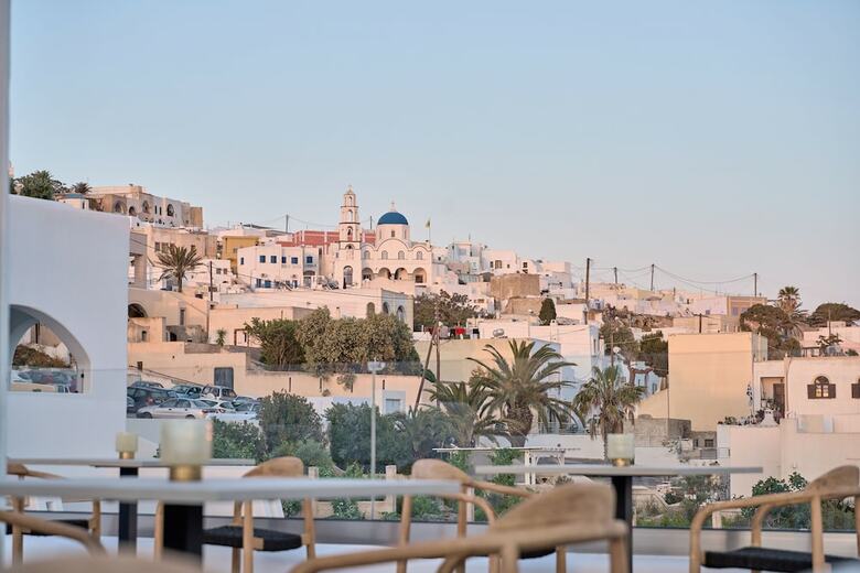 Alleys Boutique &  Spa Hotel