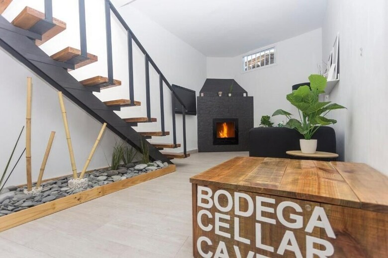 Casa Rural La Bodega, Moderna Y de Dise�o