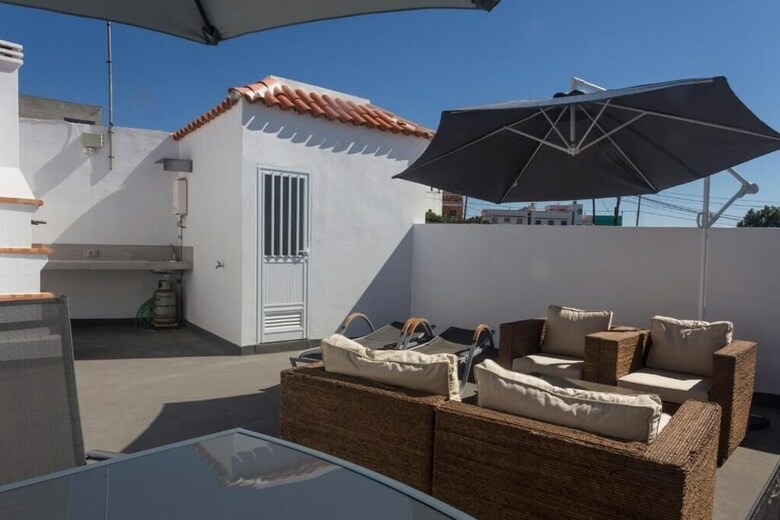 Casa Rural La Bodega, Moderna Y de Dise�o