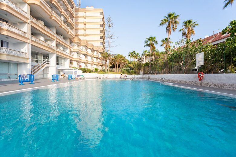 Close To The Sky Apartment, Surrounded By Beaches