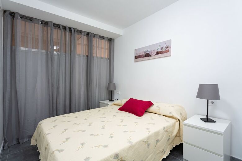 Close To The Sky Apartment, Surrounded By Beaches