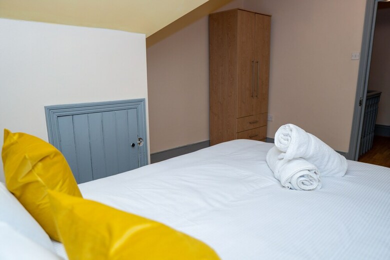 Lesbury Road Apartments
