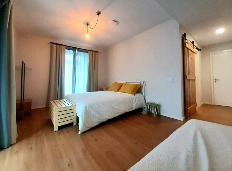 Hostal The Holy Cow - Hostel & Suites