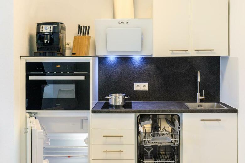 Modern Apartment In City Center