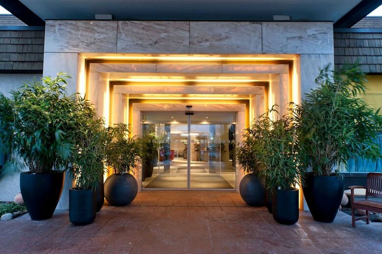 Hotel Wyndham Stuttgart Airport Messe