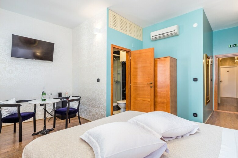 Hotel Captain's Guest House