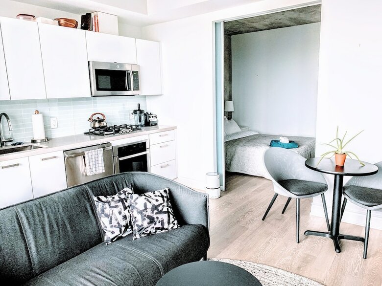Apartamentos Queen St West Designer Executive Suites
