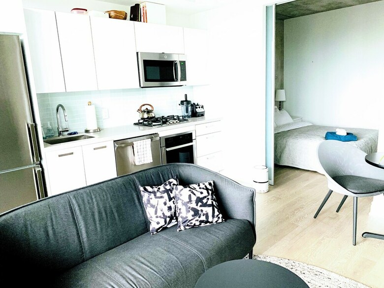 Apartamentos Queen St West Designer Executive Suites
