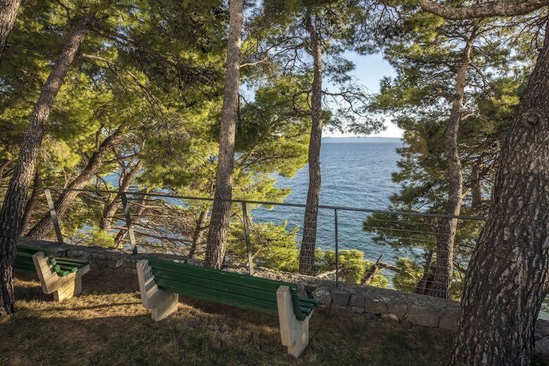Bluesun Hotel Berulia Beach 4*