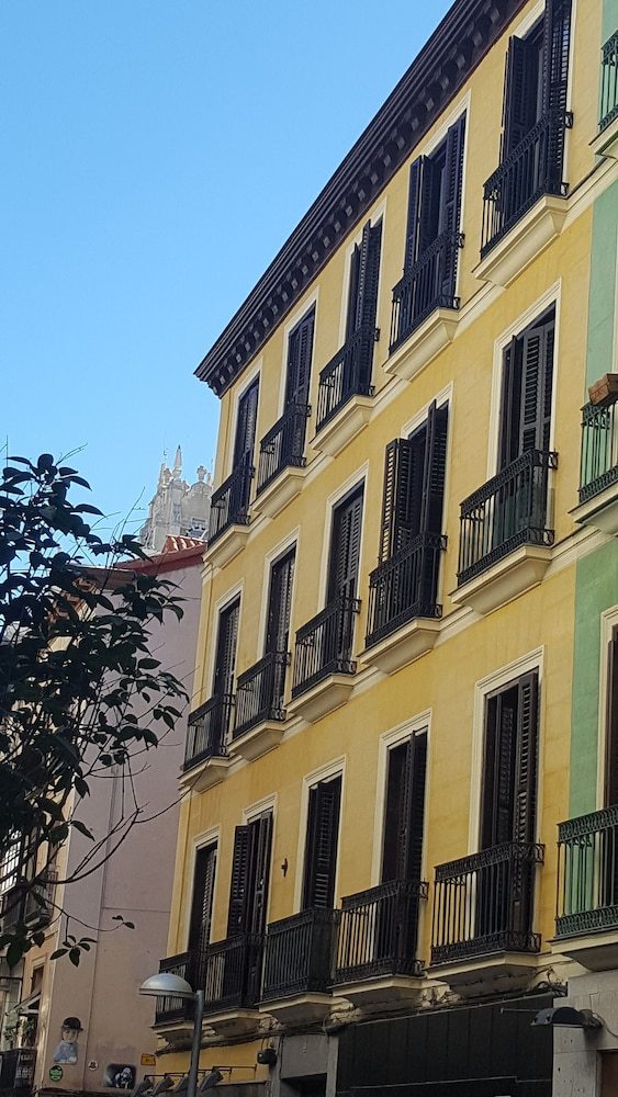Hostal Le Petit Pal�