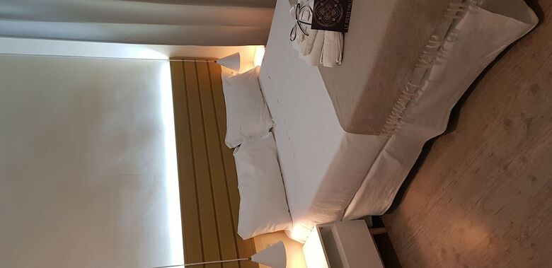 Hostal Le Petit Pal�