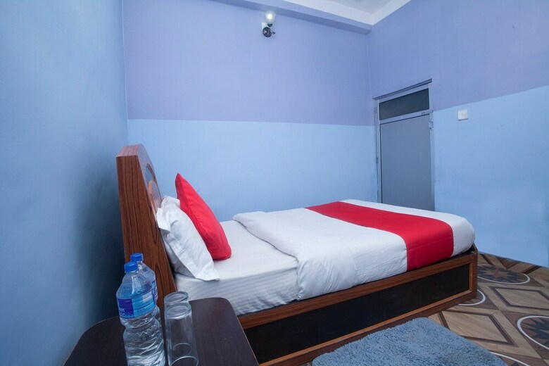 Spot On 739 Kayara Hotel