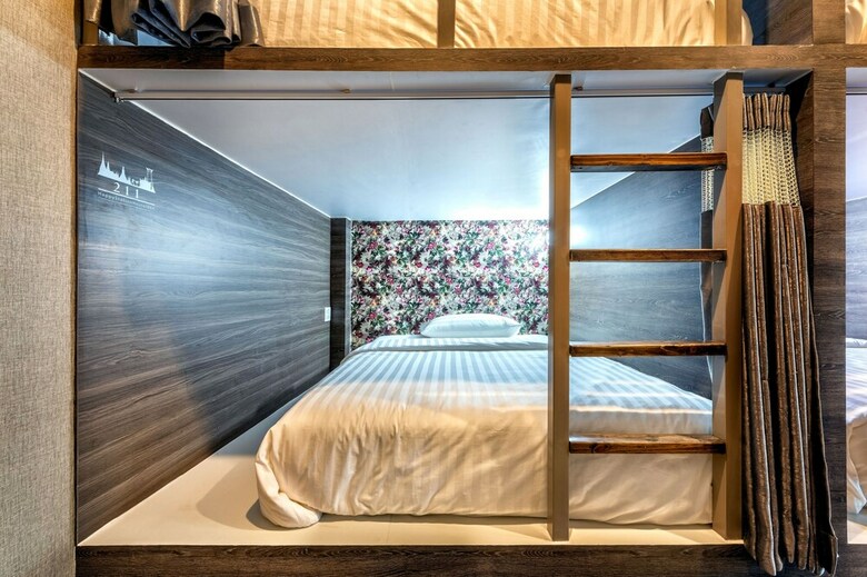 Hostal Happy Station Hostel