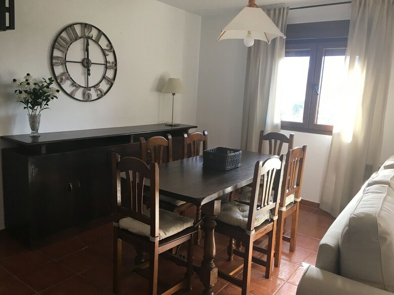 Apartamentos Alojamientos El Horno