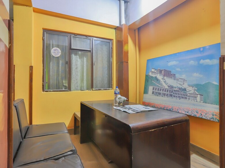 Hotel Spot On 694 Mandala Suites