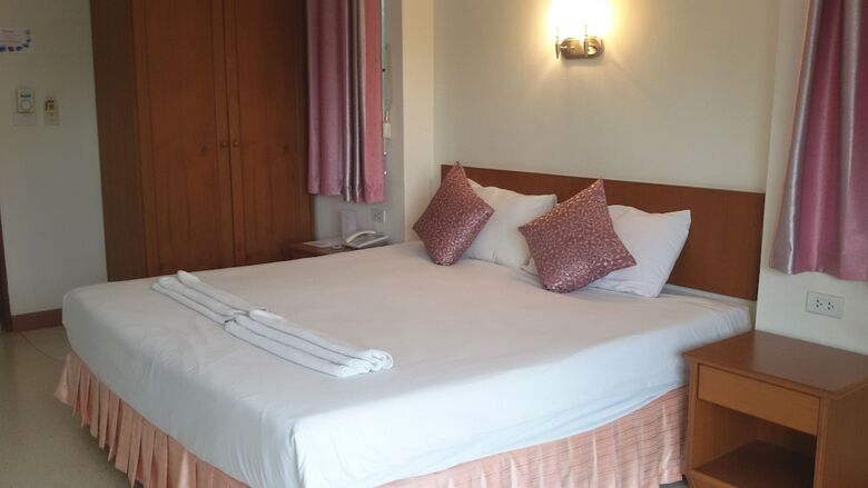 Thip Residence Boutique Hotel