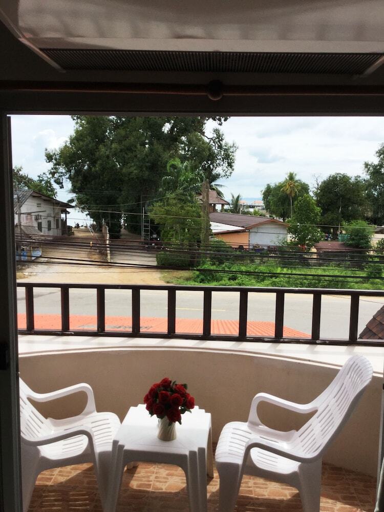 Thip Residence Boutique Hotel