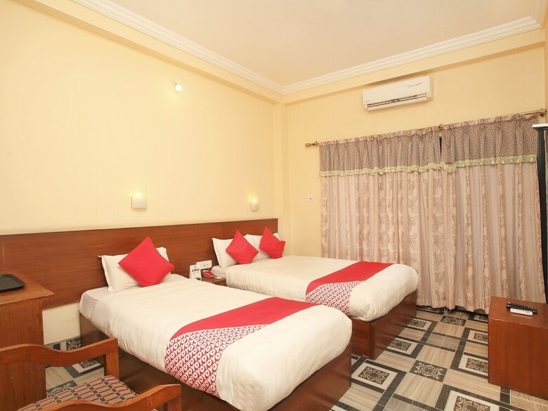 Oyo 731 Hotel Peace Zone