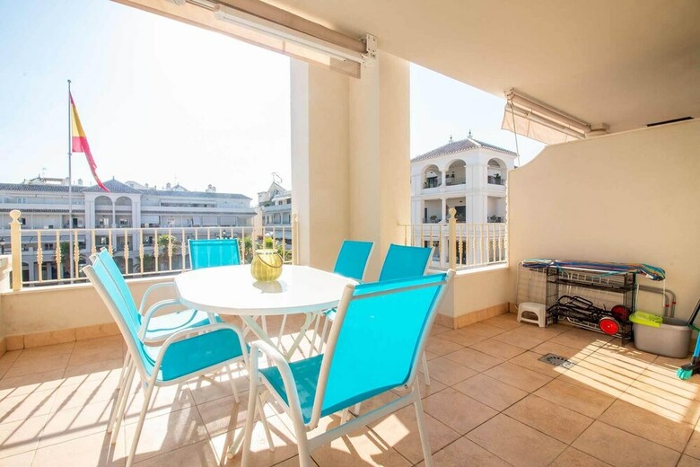 Nerja Holiday Rental Apartment, Plaza de Espa�a 8