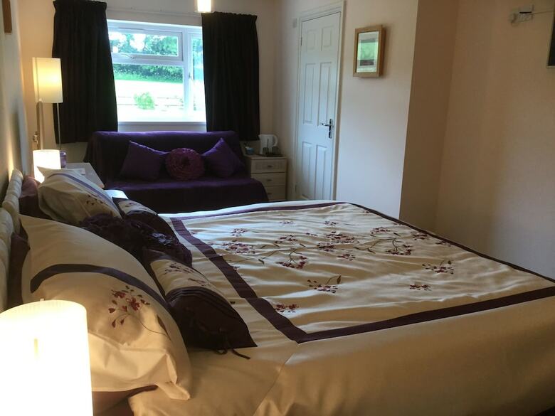 Hotel Pen-y-bont