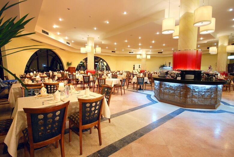 Hotel Nubian Village