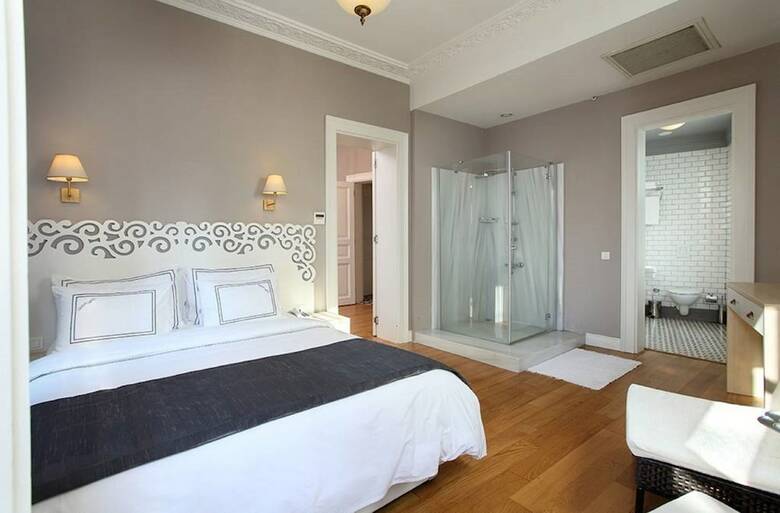 Petros Hotel