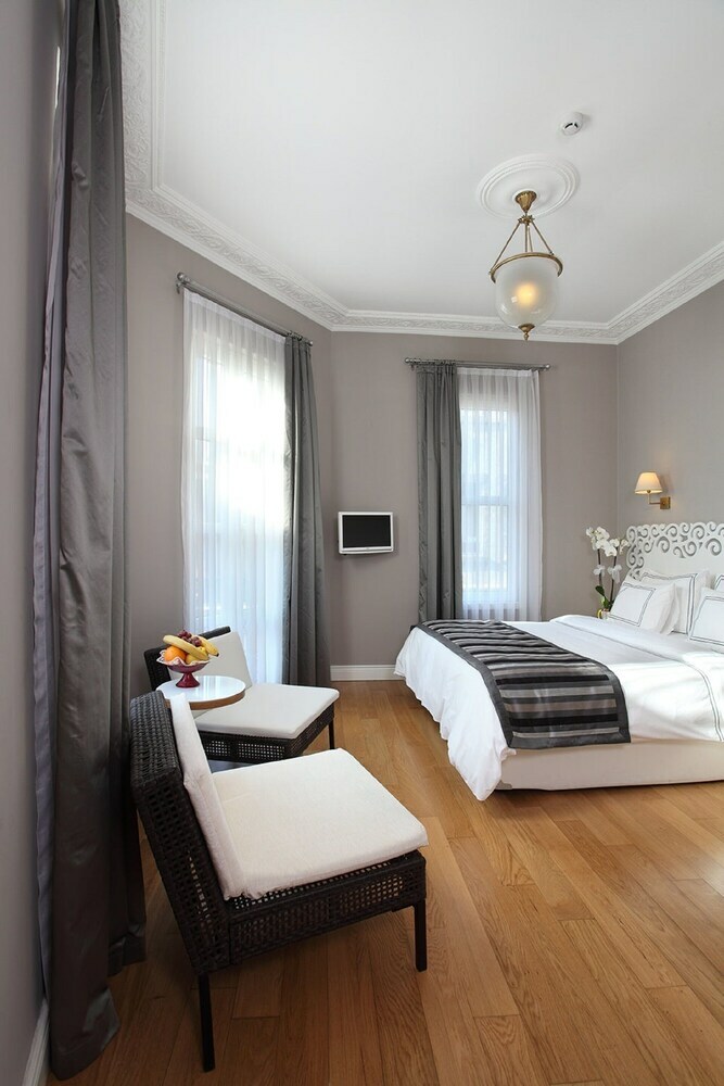Petros Hotel