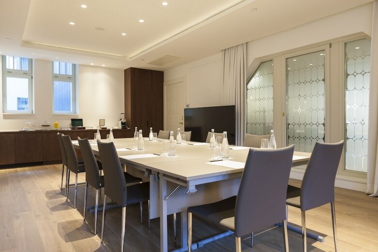 Kozmo Hotel Budapest
