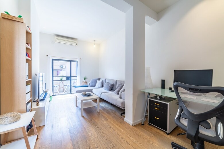 Urban Luxe Apartment - Downtown Tel Aviv