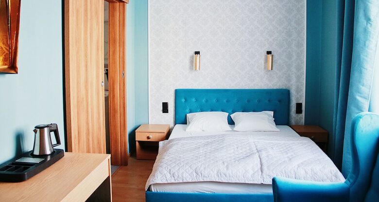 Hostal Elegant Hostel & Apartments