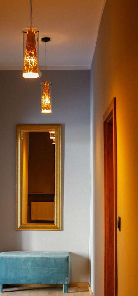 Hostal Elegant Hostel & Apartments