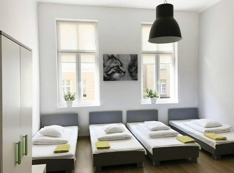 Hostal Green Hostel