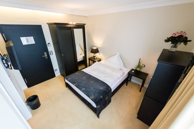 Hotel Business & More Hamburg