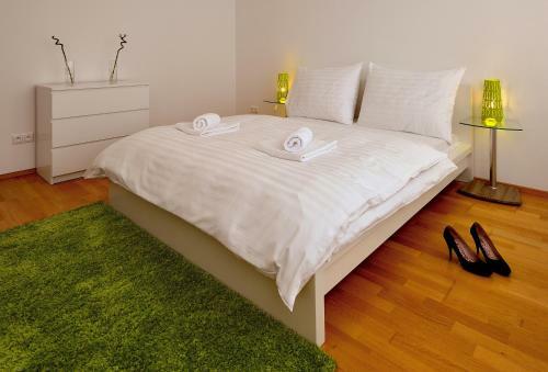 Ambiente Serviced Business Apartments - 29 Augusta Street