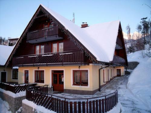 Hostal Penzion Lesna