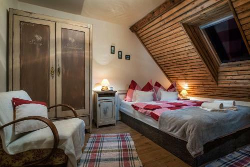 Hostal Vila House Family