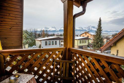 Hostal Vila House Family