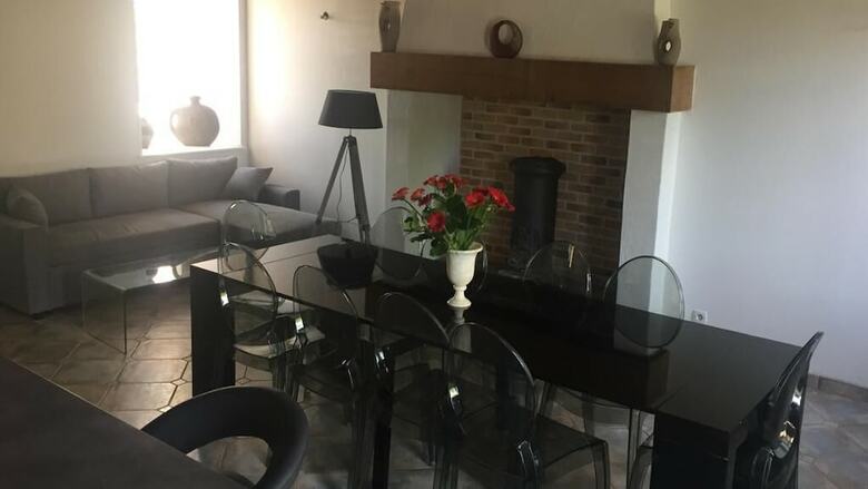 Hotel Logis de La Clarti�re