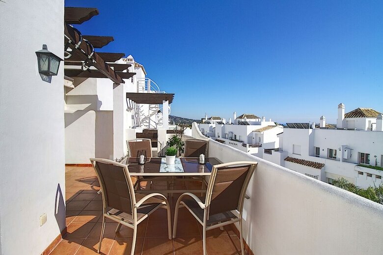 Apartamentos �tico Con Preciosa Vista En Valle Romano