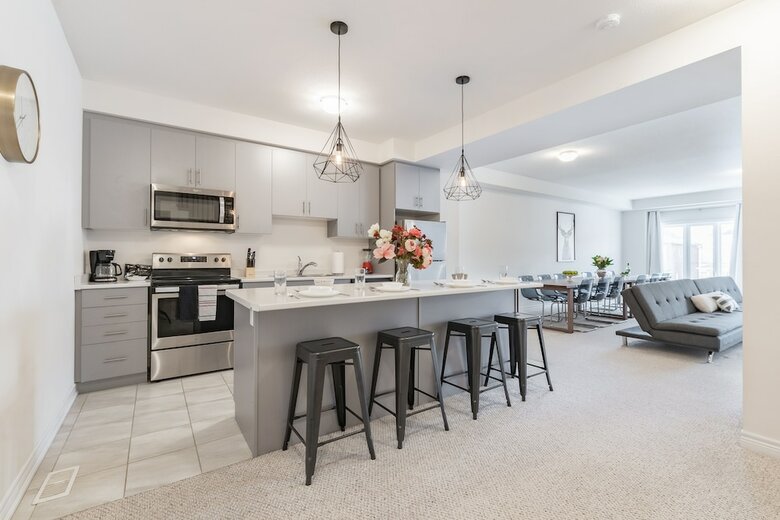 Superb Brand New Spacious Town Home