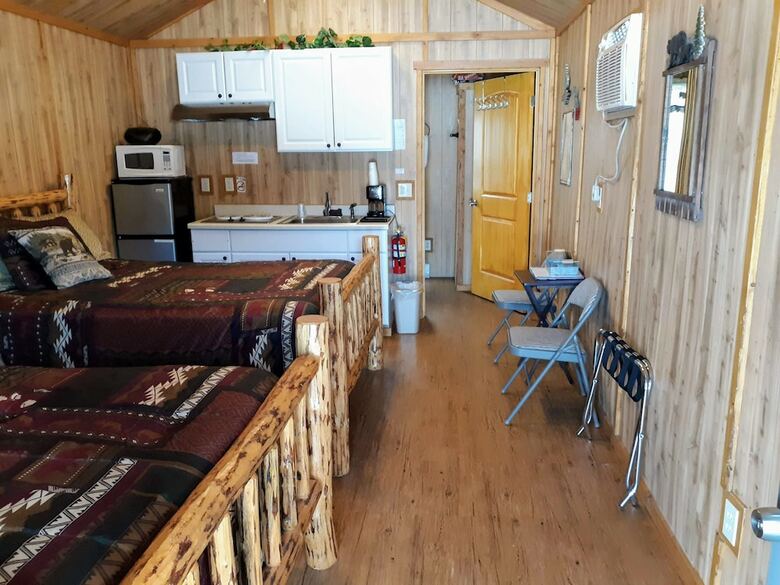 Sky Eco - General Store And Cabins