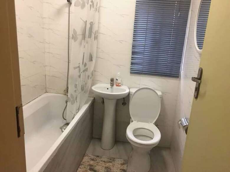 Hotel Kutwingi Lodge