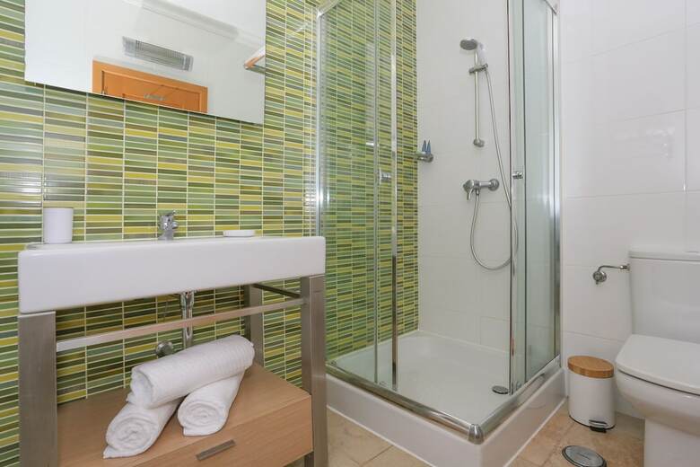 3 Bedroom Apartment With Pool