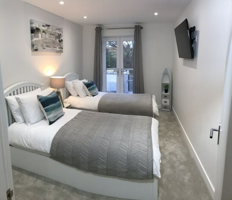 5 Star Rated 2-bed Apartment