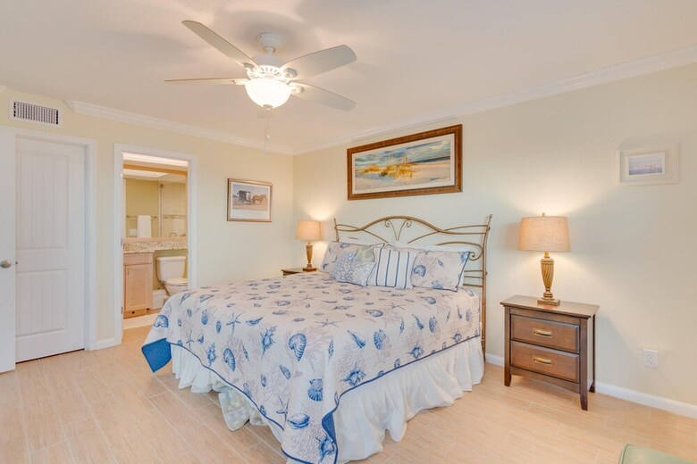 Tarpon Beach 104