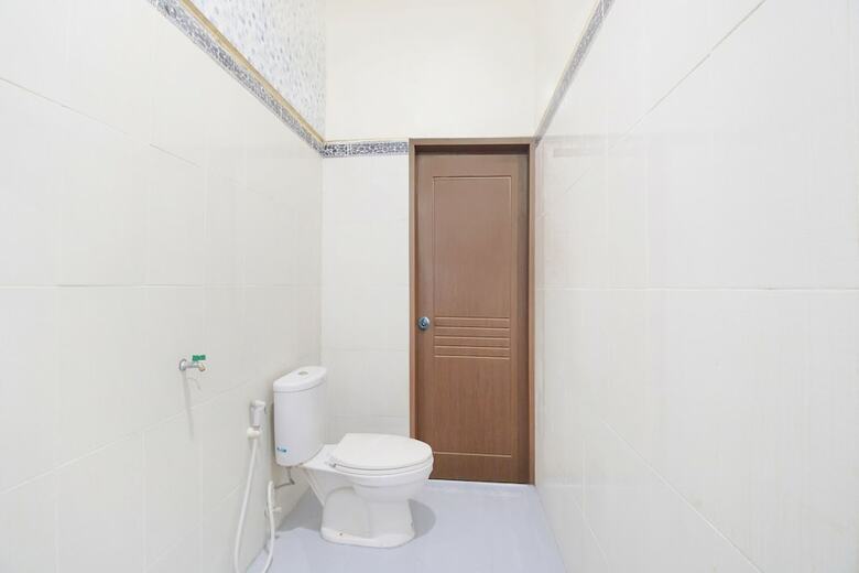 Hostal Oyo 2836 Sekar Sari Residence