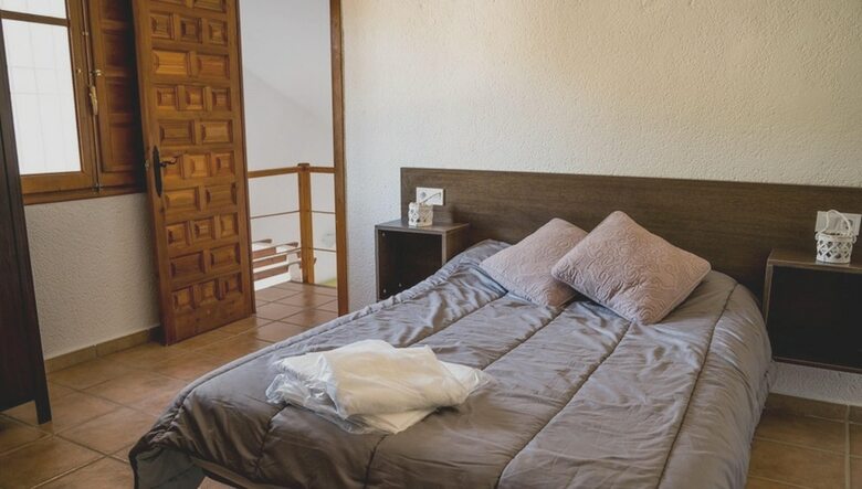 House With 2 Bedrooms In Yeste, With Terrace And Wifi